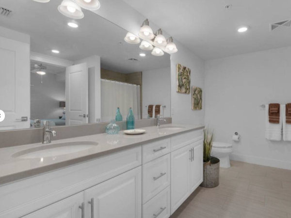 Luxurious Gulf Front Condo on Okaloosa Island - Your Beach Retreat
